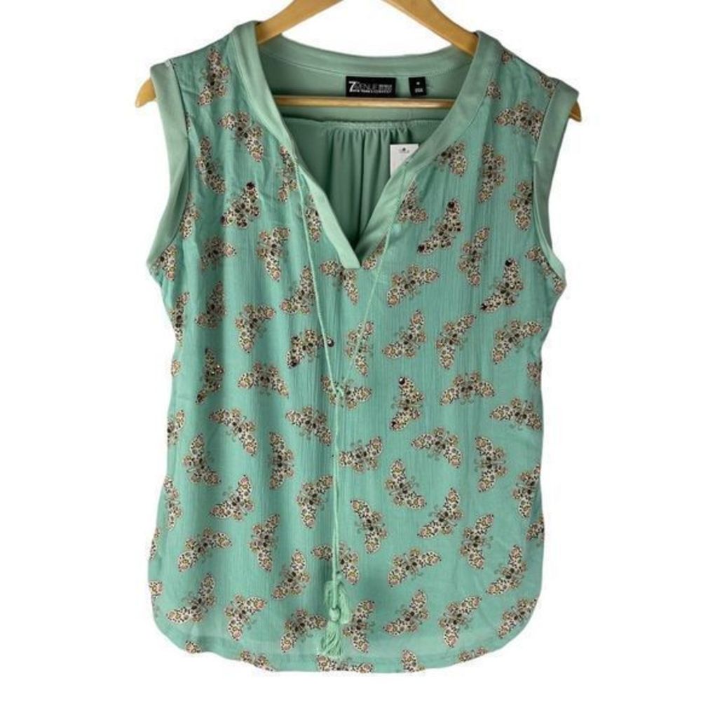 COPY - New York & Company NY & Co Sleeveless Butterfly Print Blouse Mint Green …